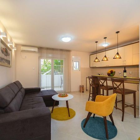 Apartmani Tref Petrovac Exterior foto