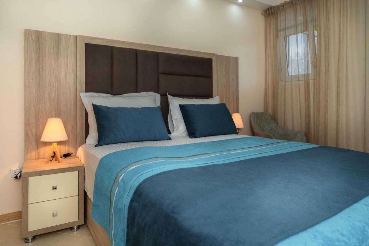 Apartmani Tref Petrovac Exterior foto