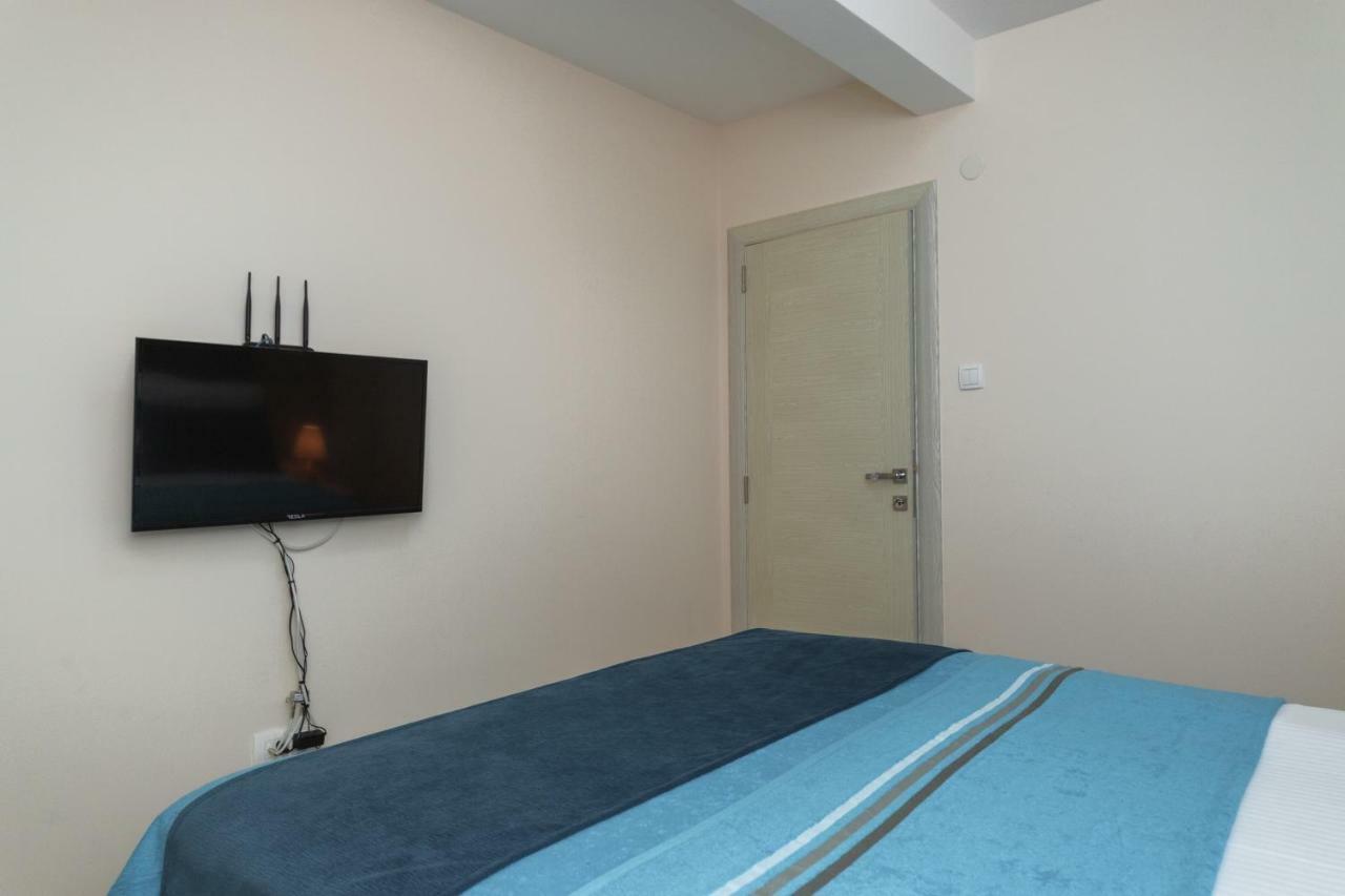 Apartmani Tref Petrovac Exterior foto